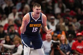 功亮相世界 功亮相世界