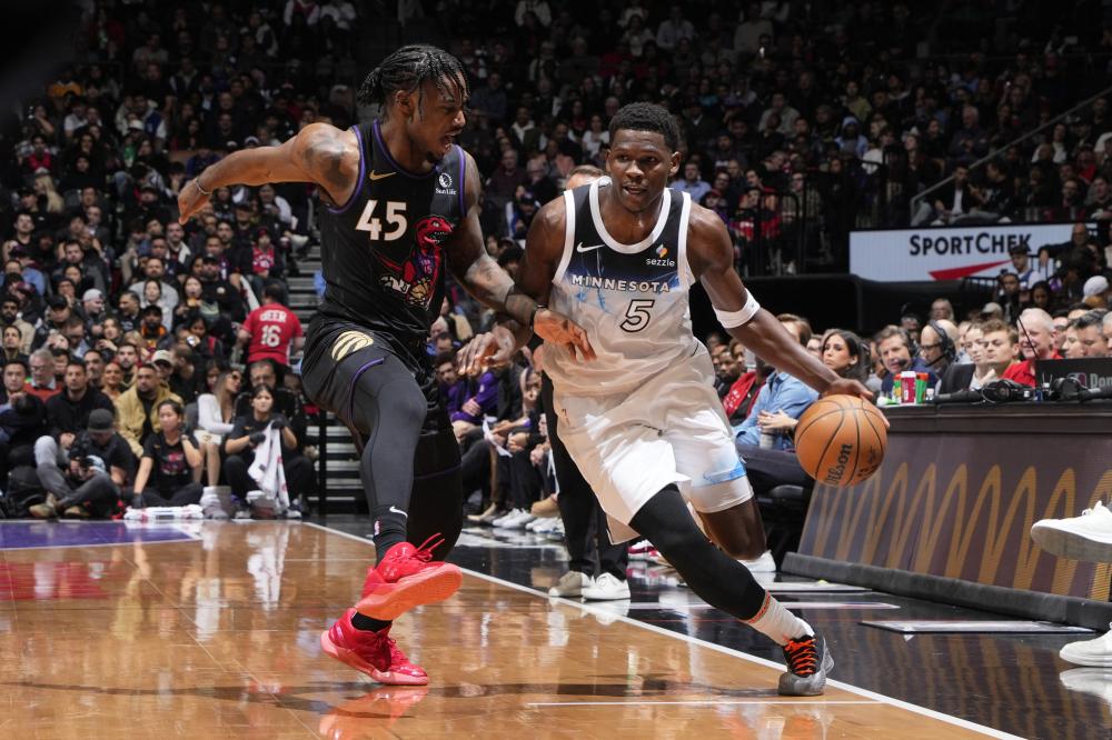 人瞩目的 人瞩目的