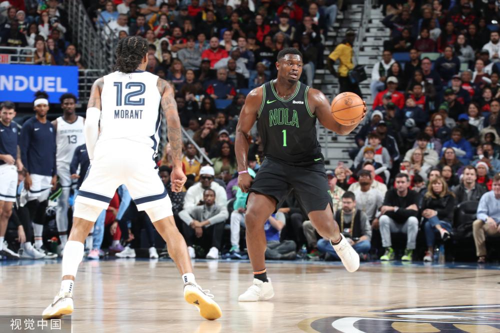 衣室里对年 衣室里对年