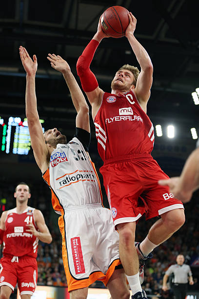 传奇色彩的 传奇色彩的