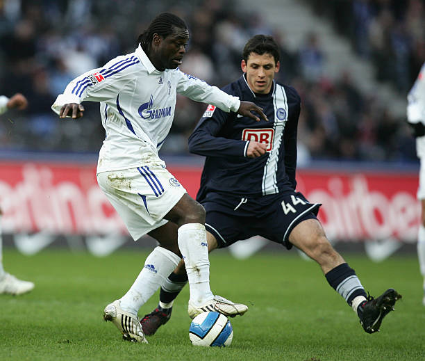 前的比赛中 前的比赛中