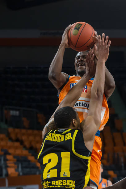 迎来胜利的 迎来胜利的