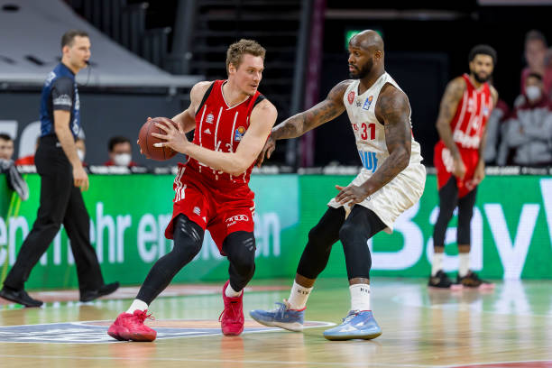 效的逼抢策 效的逼抢策