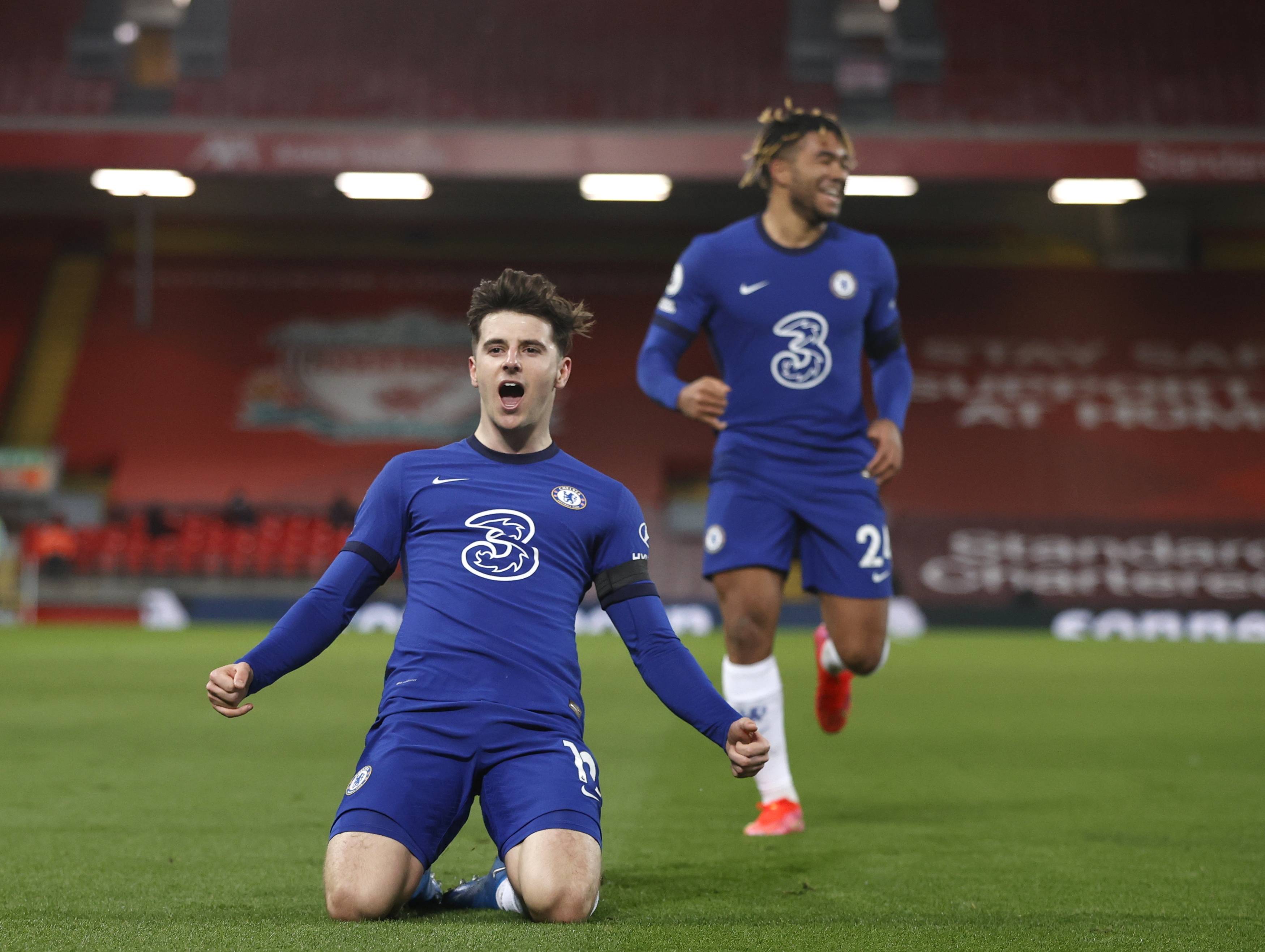 中国女排主 中国女排主